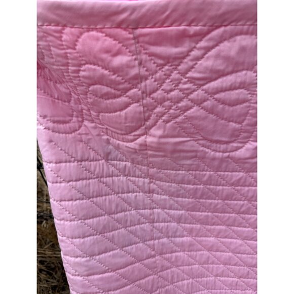 Vintage 60's Fluorescent Pink Quilt With Embroidered Patchwork 90x68" - Picture 6 of 16